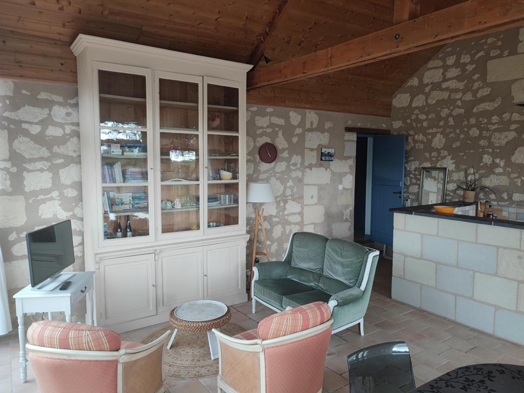 Le Grand Pre Villa Longué Rum bild